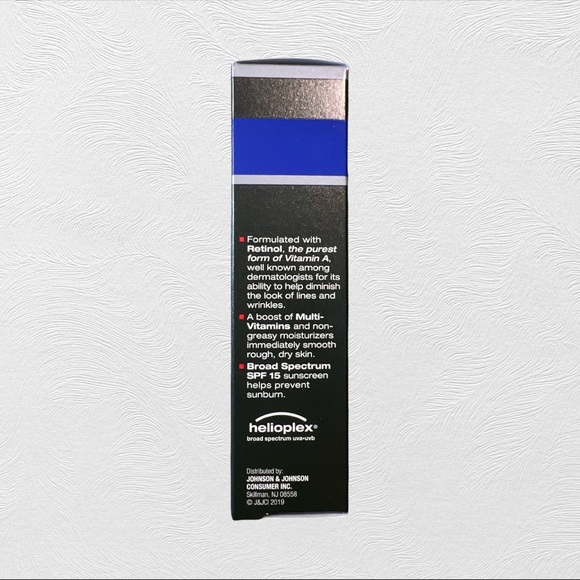 NEW Neutrogena MEN Age Fighter Face Moisturizer w/SPF 15 | Retinol Multivitamins - Picture 3 of 6